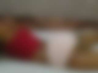 Live cam show with avrilhyn - Gape on TeamSkeetLive