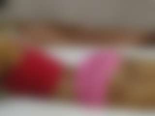 Live cam show with avrilhyn - Ebony on TeamSkeetLive | kenya