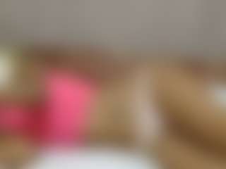 avrilhyn's Live Sex Cam Show