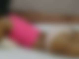 Live cam show with avrilhyn - Gape on Camsoda