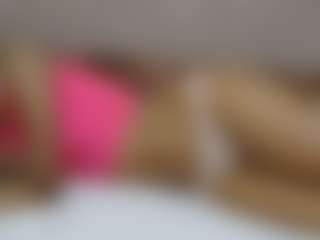 avrilhyn's Live Sex Cam Show