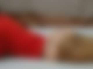 avrilhyn's Live Sex Cam Show