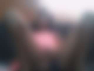 avrilhyn's Live Sex Cam Show