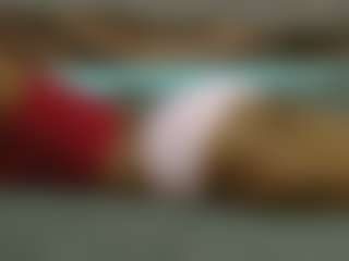 Live cam show with avrilhyn - Camel Toe on AdultVida.com