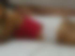 avrilhyn's Live Sex Cam Show