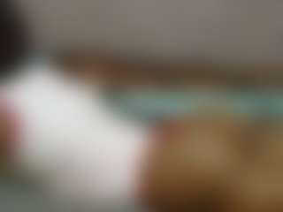 avrilhyn's Live Sex Cam Show