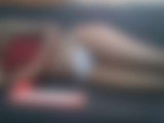 Live cam show with avrilhyn - Gape on madthumbs