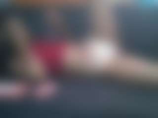 Live cam show with avrilhyn - Ebony on Camiplay Live | kenya