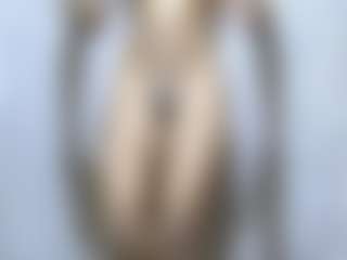 avrilhyn's Live Sex Cam Show