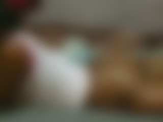 Live cam show with avrilhyn - Ebony on Fit Hotties | kenya