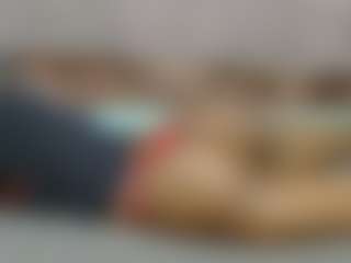 avrilhyn's Live Sex Cam Show