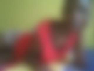 Live cam show with avrilhyn - Ebony on Milf Play | kenya