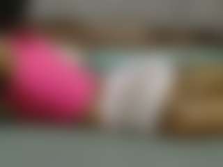 Live cam show with avrilhyn - Ebony on SxyPornLive | kenya
