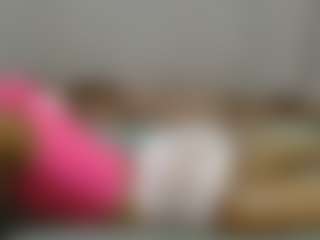 Live cam show with avrilhyn - Gape on Camsoda