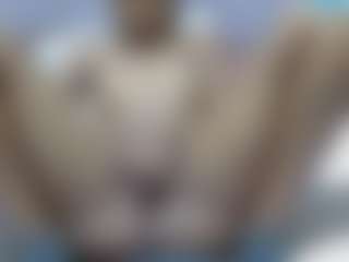 avrilhyn's Live Sex Cam Show