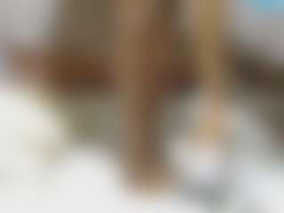 avrilhyn's Live Sex Cam Show