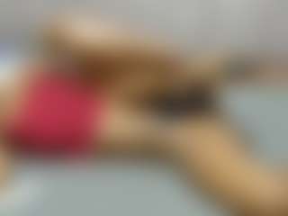 Show en direct avec avrilhyn - Gape sur Camsoda