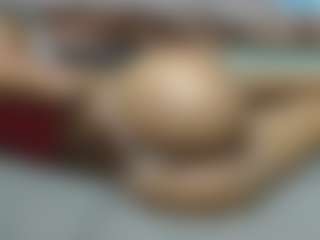avrilhyn's Live Sex Cam Show