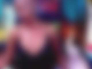 EbonyOlive69's Live Sex Cam Show