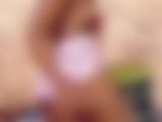 EbonyOlive69's Live Sex Cam Show