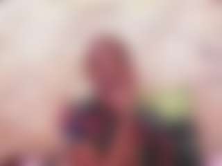 Live cam show with EbonyOlive69 - Gagging on Lustler