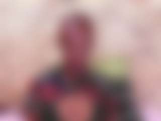 Live cam show with EbonyOlive69 - Smoking on instabang