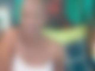 Live cam show with EbonyOlive69 - Spank Ebony on Chatstar