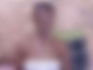 EbonyOlive69's Live Sex Cam Show