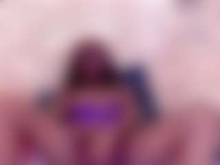 EbonyOlive69's Live Sex Cam Show