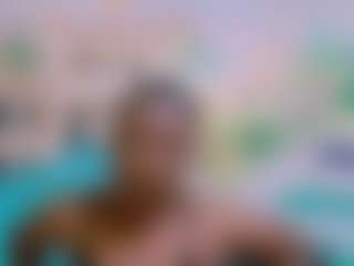 EbonyOlive69's Live Sex Cam Show
