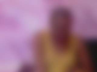Live cam show with EbonyOlive69 - Lesbian on TeamSkeetLive