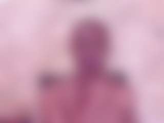 EbonyOlive69's Live Sex Cam Show