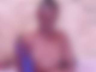 Live cam show with EbonyOlive69 - Roleplay on Camsoda