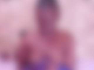 EbonyOlive69's Live Sex Cam Show