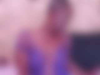 Live cam show with EbonyOlive69 - Cute on Camsoda