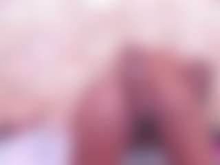 Live cam show with EbonyOlive69 - Ahegao on Camsoda