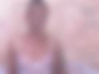 Live cam show with EbonyOlive69 - Smoking on Milfs Live