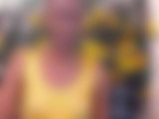 Live cam show with EbonyOlive69 - Black Young Adult on AdultVida.com