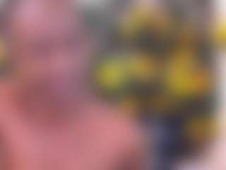 Live cam show with EbonyOlive69 - Roleplay on sexylive.show