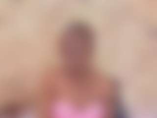 Live cam show with EbonyOlive69 - Facial Piercings on Lustler