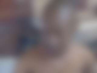 EbonyOlive69's Live Sex Cam Show