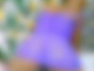 EbonyOlive69's Live Sex Cam Show