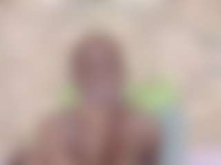 Live cam show with EbonyOlive69 - Ebony Small Tits on xDating