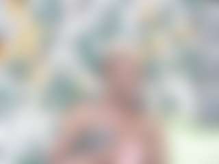 Pokaz na żywo z EbonyOlive69 - Ebony Small Tits na Camsoda