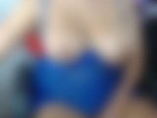 Live cam show with elizabeth-mature - Brown Hair on Hubzter Live
