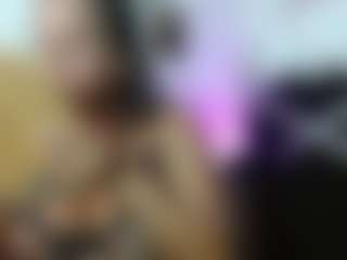 Live cam show with elizabeth-mature - Brown Hair on Hubzter Live