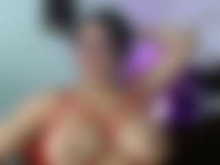 Live cam show with elizabeth-mature - Living Room on xxxlivecams.org