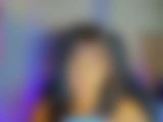 Live cam show with EmiilieEvaans - Thin on livesexfox.com