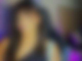 EmiilieEvaans's Live Sex Cam Show