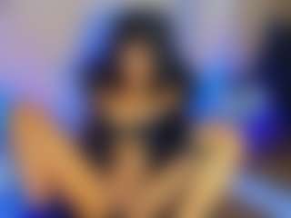 EmiilieEvaans's Live Sex Cam Show